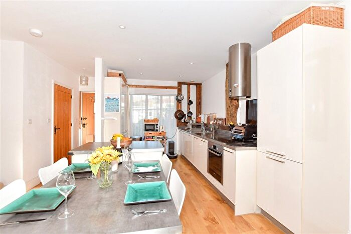 2 Bedroom Barn Conversion For Sale In Peene Farm, Peene, Folkestone, Kent, CT18