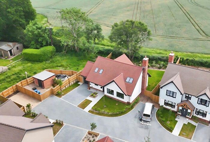 4 Bedroom Chalet For Sale In Meadow View, Monks Gate, Horsham, West Sussex, RH13