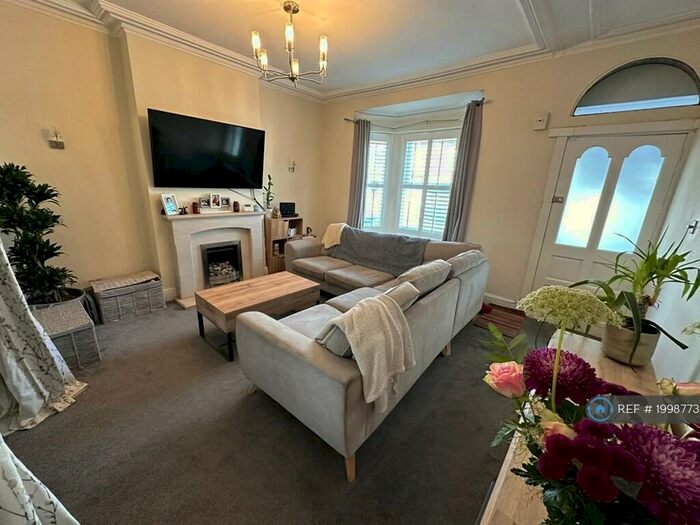 2 Bedroom Terraced House To Rent In Shakespeare Crescent, Eccles, Manchester, M30