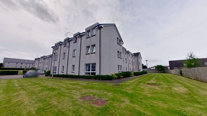 1 Bedroom Flat To Rent In Priory Park, Mid Floor Flat, North Street, Inverurie, AB51