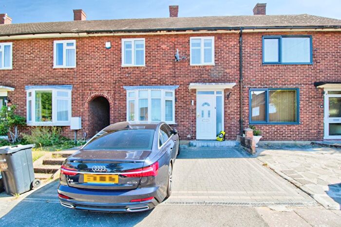 3 Bedroom Terraced House To Rent In Newton Road, Chigwell, IG7
