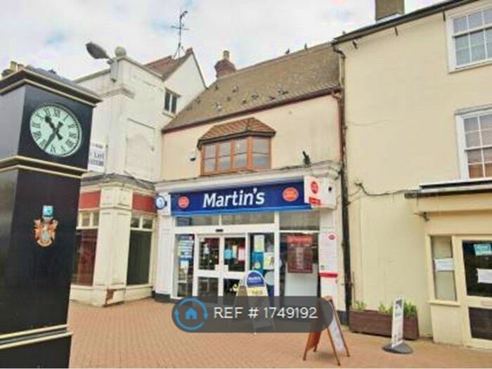 2 Bedroom Flat To Rent In Backway Road, Bicester, OX26