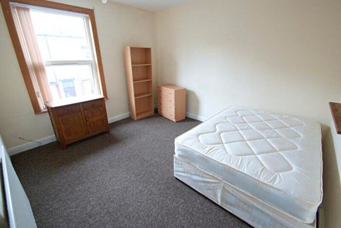 3 Bedroom Terraced House To Rent In Welton Mount, Hyde Park, Leeds, LS6