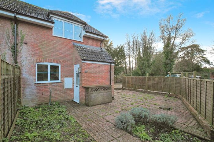 2 Bedroom Semi-Detached House For Sale In Station Road, Tisbury, Salisbury, SP3