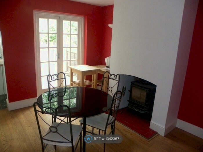 3 Bedroom Terraced House To Rent In Lord Street, Coventry, CV5