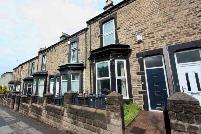Terraced House To Rent In Sheffield Road, Barnsley, S70
