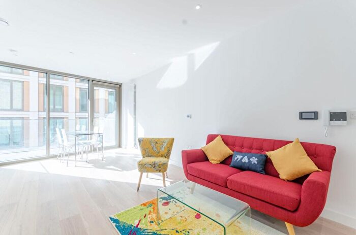 1 Bedroom Flat To Rent In Royal Wharf, Royal Docks, London, E16