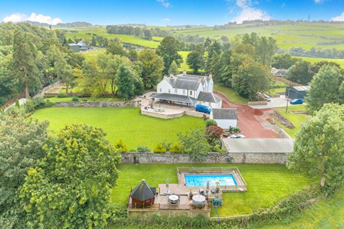 6 Bedroom Detached House For Sale In Lanark, ML11