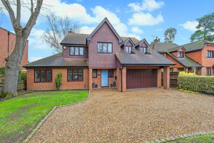 5 Bedroom Detached House To Rent In Gower Road, Weybridge, Surrey, KT13
