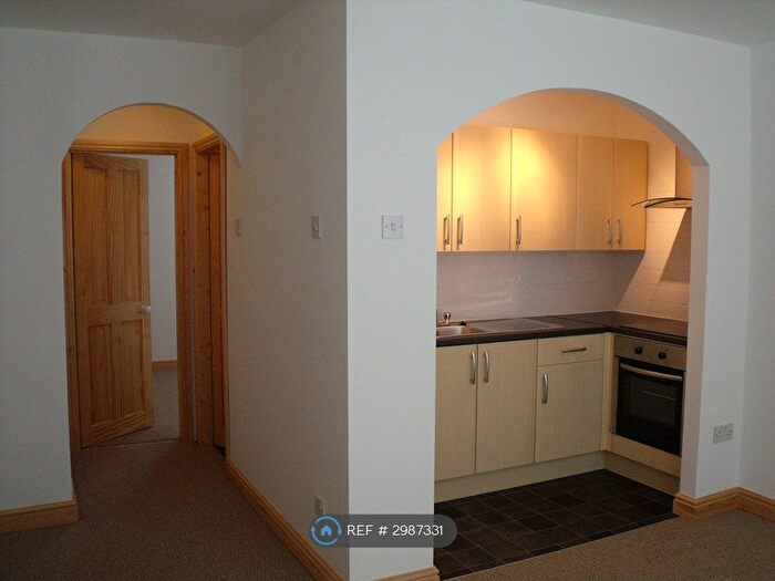 Studio To Rent In Acocks Green, Birmingham, B27