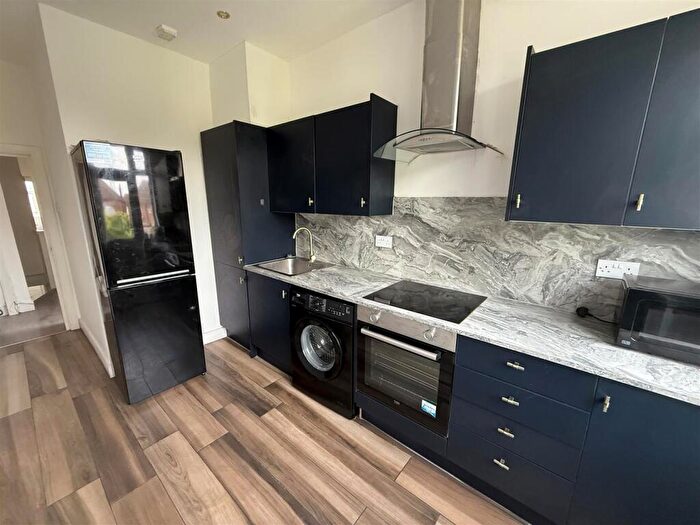 2 Bedroom Apartment To Rent In Pinner Road, Harrow, HA1