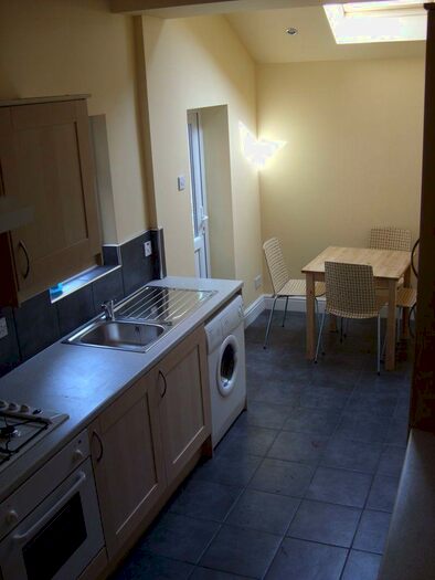 3 Bedroom House To Rent In Heeley Road, B29