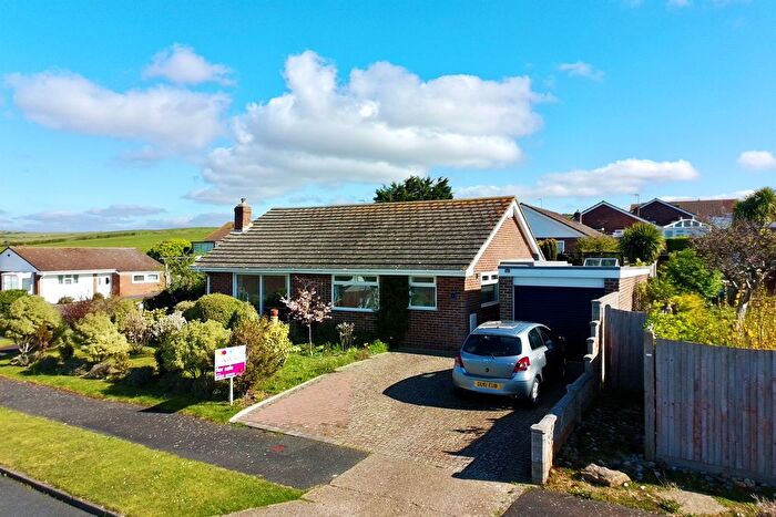 3 Bedroom Detached Bungalow For Sale In Elizabeth Close, Seaford, BN25