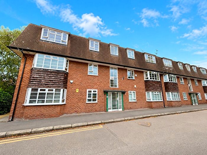 2 Bedroom Flat For Sale In Wilmslow Road, Didsbury, M20
