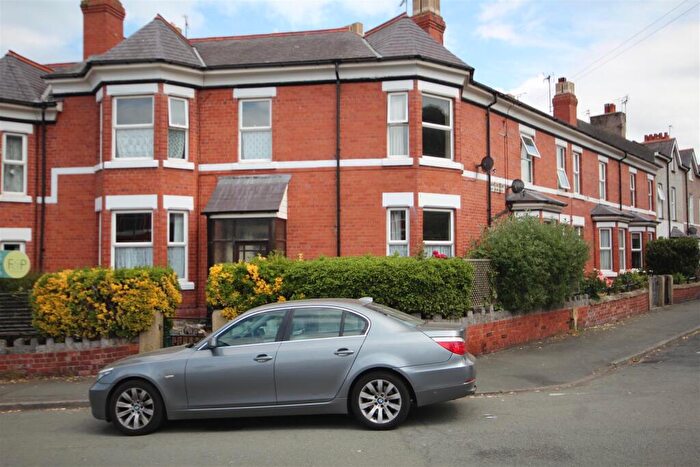 5 Bedroom Terraced House For Sale In Rhiw Road, Colwyn Bay, LL29