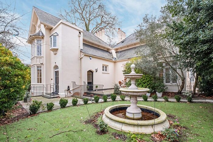 4 Bedroom End Terrace House To Rent In Park Village West, Regents Park, NW1