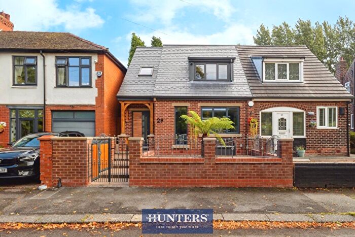 3 Bedroom House For Sale In Park Road, Audenshaw, Manchester, M34