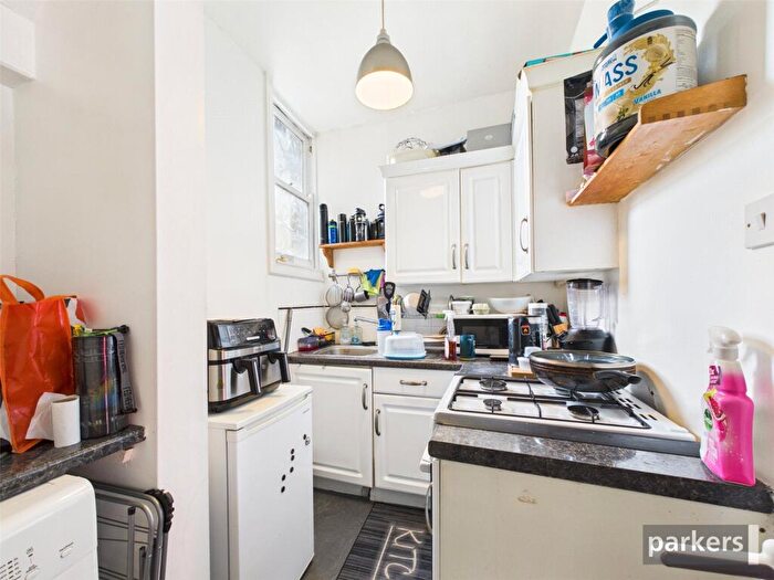 1 Bedroom Apartment For Sale In Castle Hill, Reading, Berkshire, RG1