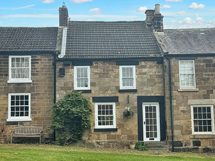 3 Bedroom Terraced House For Sale In North End, Osmotherley, DL6