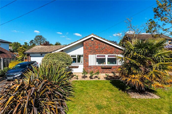 3 Bedroom Bungalow For Sale In Linkfield Lane, Redhill, Surrey, RH1