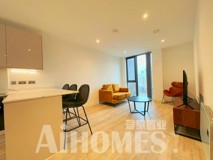 2 Bedroom Flat To Rent In Queen Street, Salford, M3