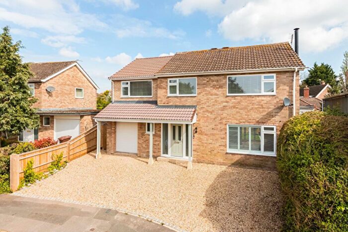 4 Bedroom Detached House For Sale In Southfield Drive, Sutton Courtenay, OX14
