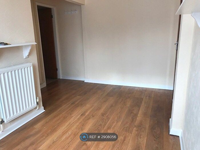 Studio To Rent In The Green, Handsacre, Rugeley, WS15