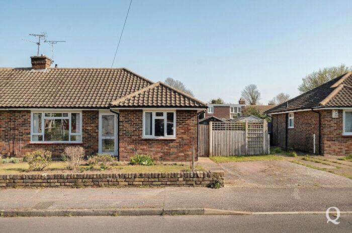 2 Bedroom Bungalow For Sale In Kenilworth Court, Sittingbourne, Kent, ME10