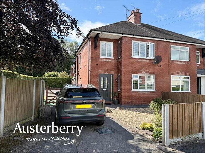 3 Bedroom Semi-Detached House For Sale In Greenacres Avenue, Blythe Bridge, Stoke-On-Trent, ST11