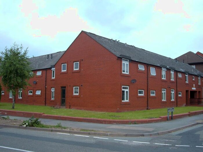 1 Bedroom Flat To Rent In Windridge Court, Llwyn Road, Oswestry, SY11