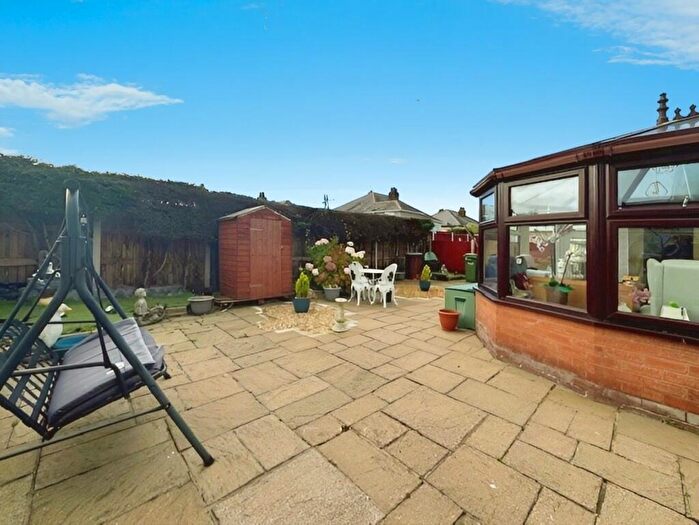 2 Bedroom Detached Bungalow For Sale In Seymour Drive, Rhuddlan, Denbighshire, LL18