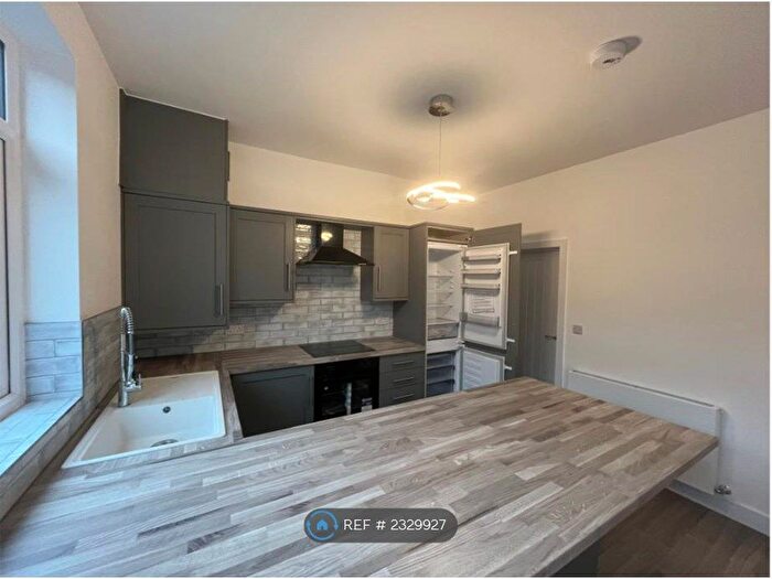 3 Bedroom Terraced House To Rent In Cambridge Street, Mexborough, S64