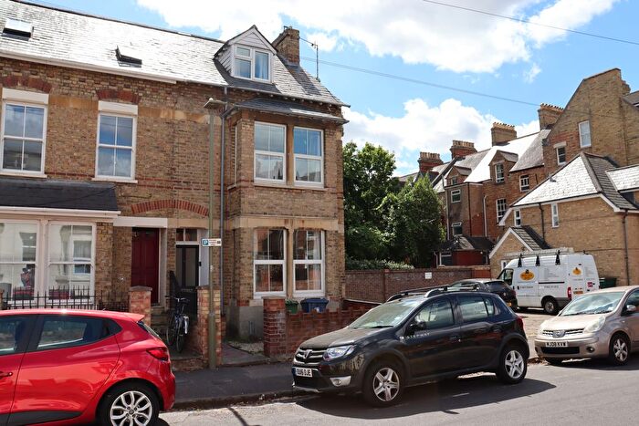 5 Bedroom Property To Rent In Bullingdon Road, Oxford, OX4