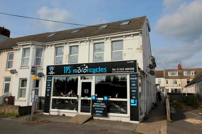 2 Bedroom Flat To Rent In Station Road, Polegate, East Sussex, BN26