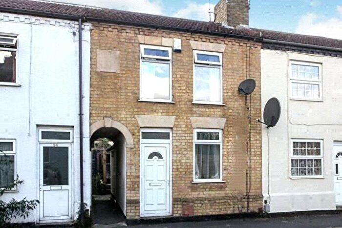 1 Bedroom Terraced House To Rent In Palmerston Road, Peterborough, Cambridgeshire, PE2