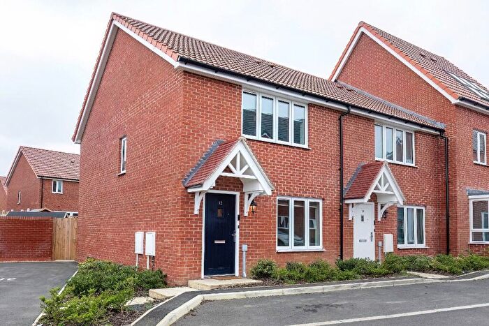 3 Bedroom Semi Detached House To Rent In Thackerey Crescent, Milton Keynes, Buckinghamshire, MK4