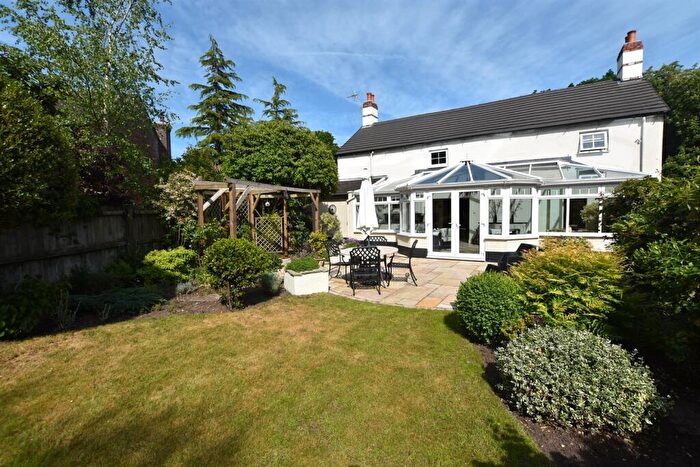 3 Bedroom Detached House For Sale In Knutsford Road, Cranage, CW4