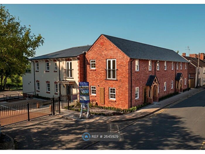 3 Bedroom Flat To Rent In High Street, Bidford On Avon, B50