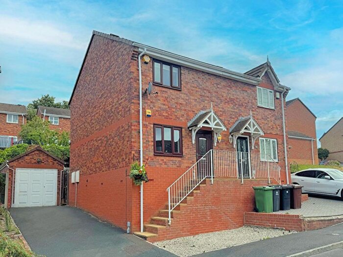 2 Bedroom Semi-Detached House For Sale In St. Mary's Park Crescent, LS12