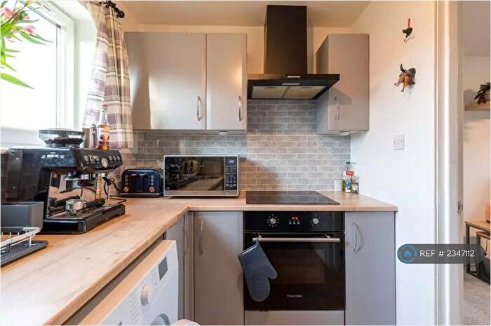 1 Bedroom Flat To Rent In Moulin Crescent, Perth, PH1