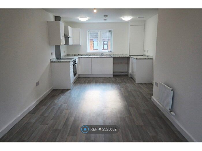 2 Bedroom Flat To Rent In Bridewell Court, Wrexham, LL13