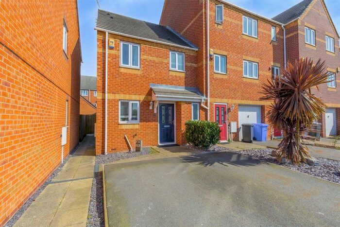 3 Bedroom Terraced House To Rent In Bridge Street, Sandiacre, Nottingham, NG10