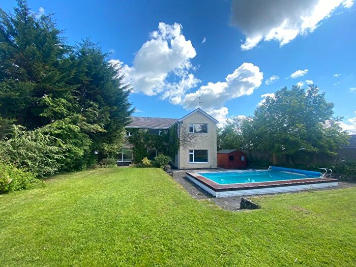 6 Bedroom Detached House To Rent In Llwyn Y Pia Road, Lisvane, CF14