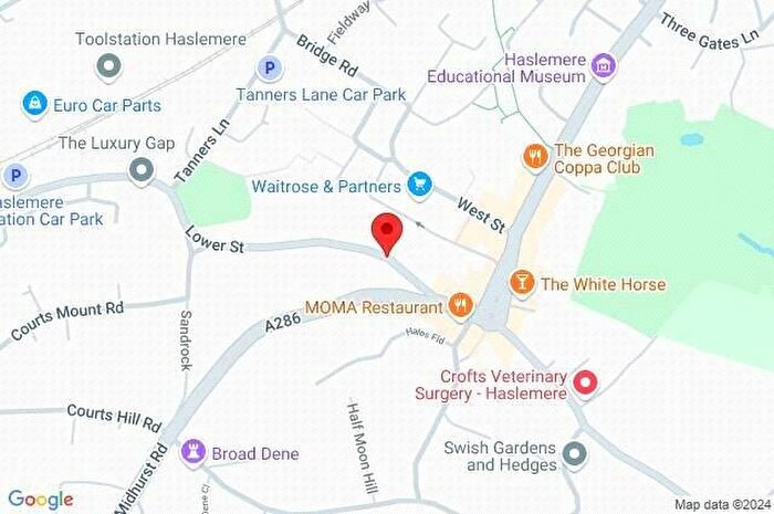 2 Bedroom End Of Terrace House For Sale In Lower Street, Haslemere, Surrey, GU27