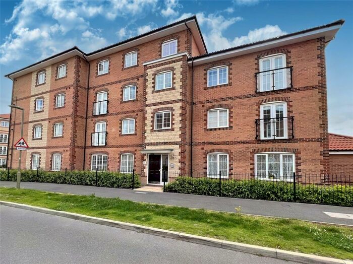 2 Bedroom Apartment To Rent In Scots Pine Way, Didcot, OX11
