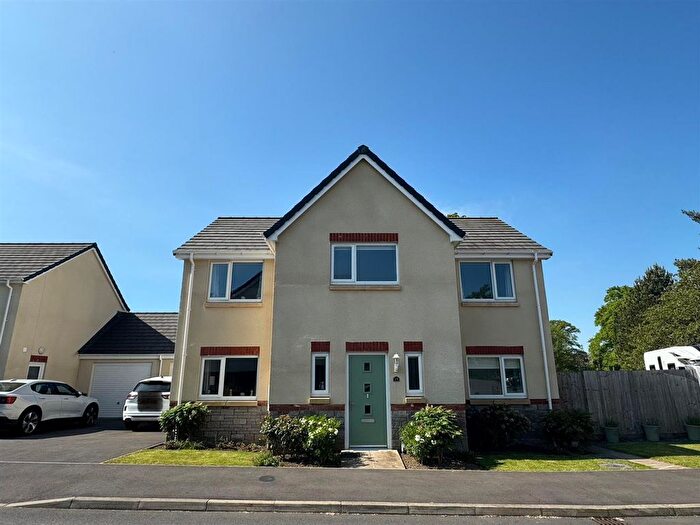4 Bedroom Detached House For Sale In Millers Wood, Penmaen, NP12