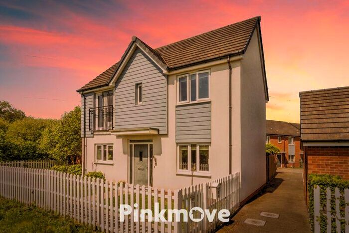 3 Bedroom Detached House For Sale In Spencer Way, Glan Lyn - Ref#, NP19