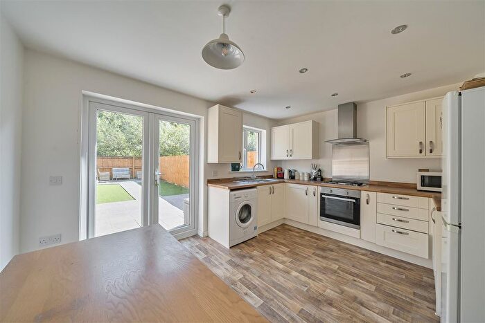 2 Bedroom Terraced House For Sale In Morris Drive, Pentrechwyth, Swansea, SA1