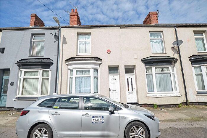 3 Bedroom Detached House To Rent In Stowe Street, Middlesbrough, TS1