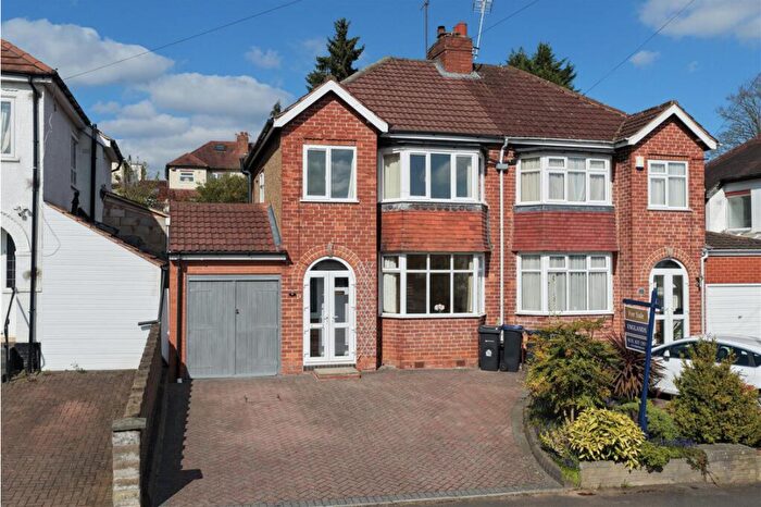 3 Bedroom Property To Rent In Weymoor Road, Birmingham, B17
